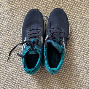 Brooks Running Shoes - Navy and Teal